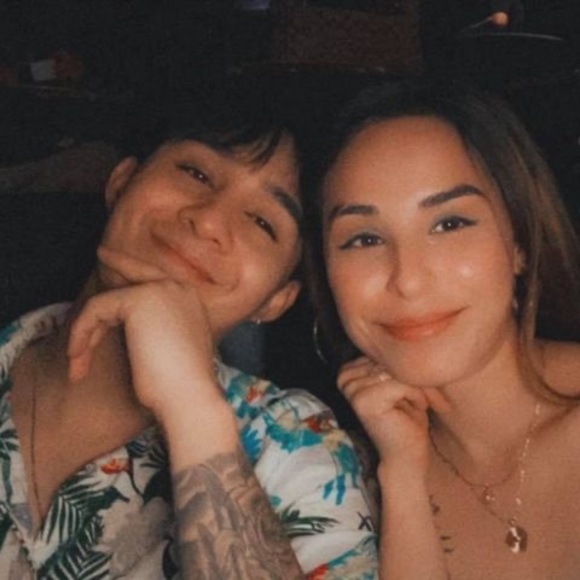 Meet your Posher, Stephanie - Picture 1 of 1